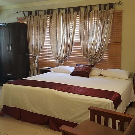 Savannah Maison Guest House Port of Spain Luaran gambar