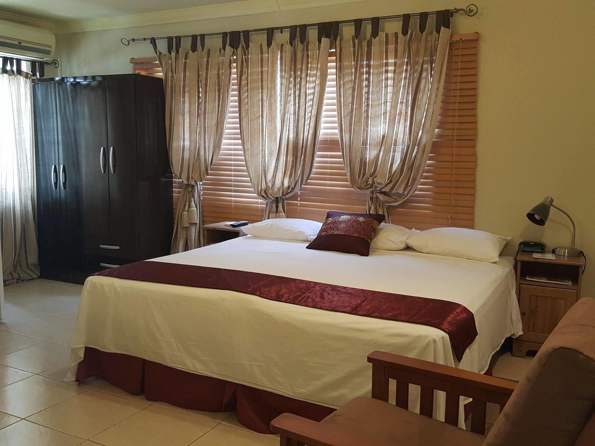 Savannah Maison Guest House Port of Spain Luaran gambar